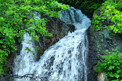 Shamisen Waterfall