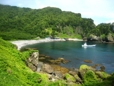 通往知床岬的海岸線